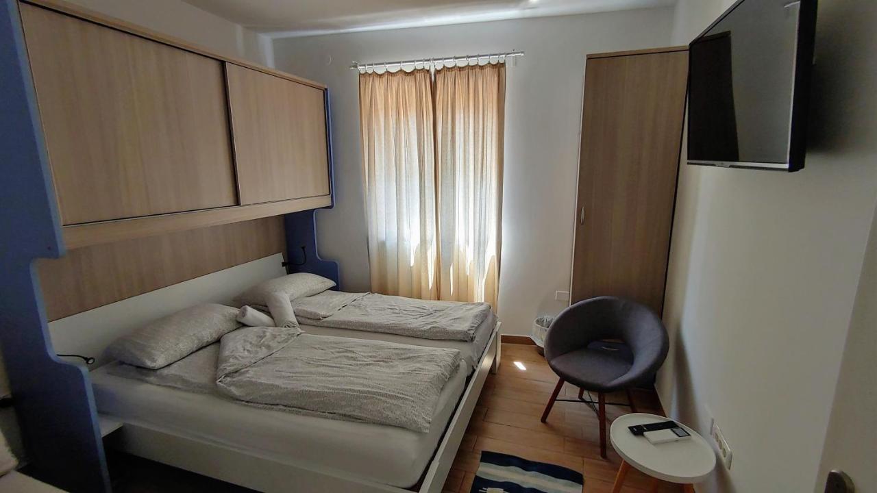 B&B Vongola Izola Esterno foto